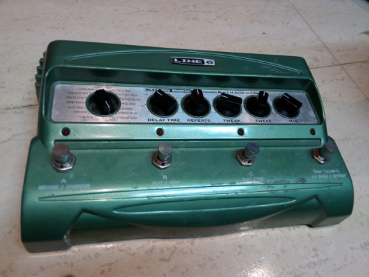 Line 6 DL4 delay (reservado)