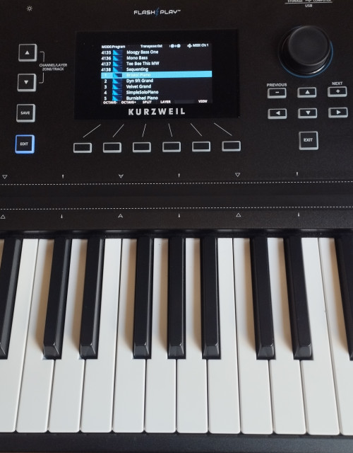 Kurzweil K2700