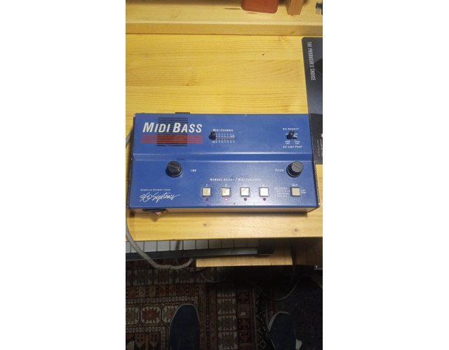 360 Systems MIDI BASS