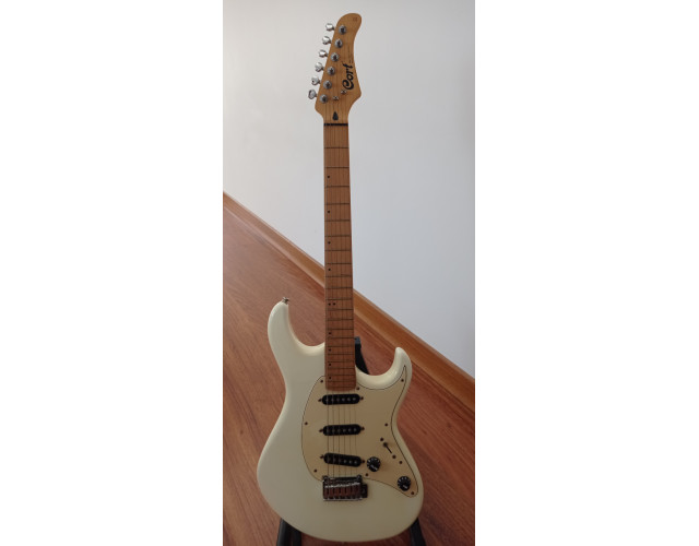 Guitarra eléctrica Cort G 200 modelo antiguo