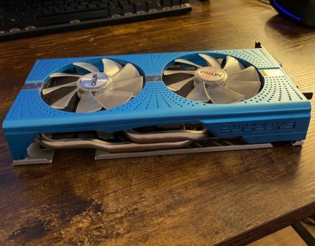Gráfica Sapphire Nitro+ RX 590 8GB GDDR5 SE