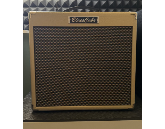 Roland Blues Cube 