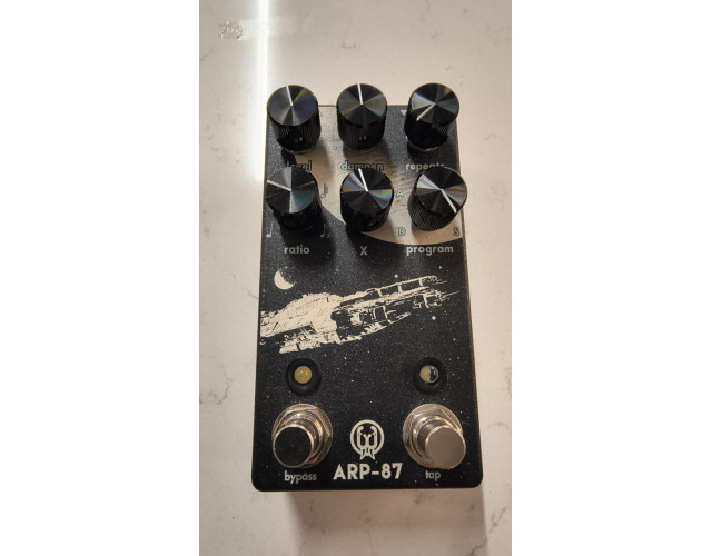 Walrus Audio ARP-87 Multi Function Delay