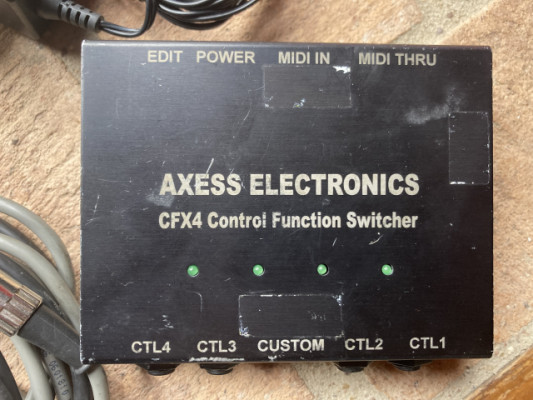 Axess Electronics CFX4 MIDI Control Switcher