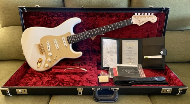 FENDER CUSTOM SHOP 75th Anniversary Stratocaster NOS Diamond White Pearl.
