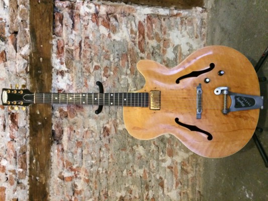 Epiphone Harry Volpe