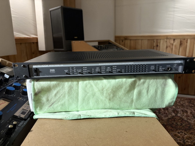 Mytek 8x192 + RME AES32