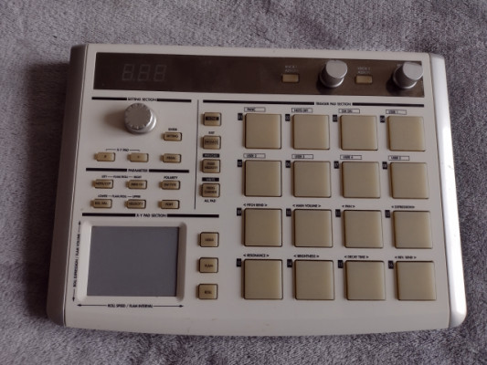 Controlador MIDI de pads Korg PadKontrol