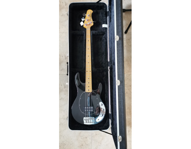Sterling By Musicman Ray34ca