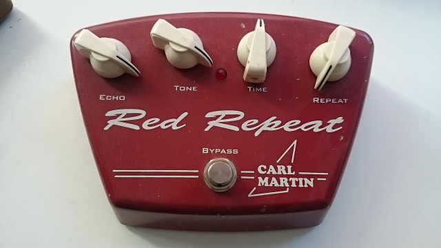 Delay Analogico Carl Martin Red Repeat