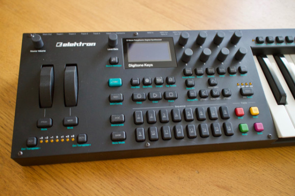 Elektron Digitone Keys + Decksaver **Último precio**