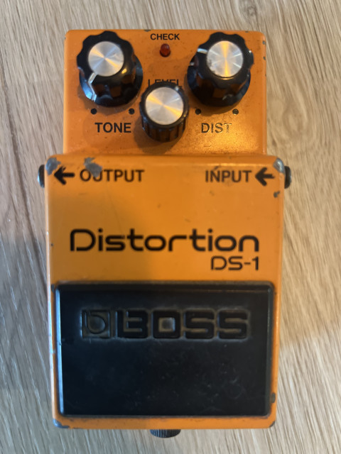 BOSS DS-1 año 1981made in JAPAN