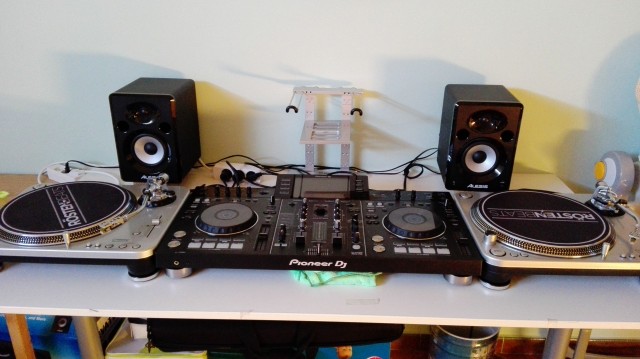 O vendo Pioneer XDJ RX + Decksaver + Magma ctrl case por pioneer XDJ1000/700