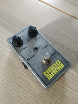 Pedal de Fuzz boutique. Robo fuzz. Fabricado a mano en Inglaterra.