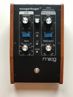 moog moogerfooger ring modulator