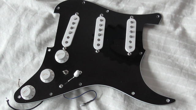 Golpeador David Gilmour configuración  black stratocaster