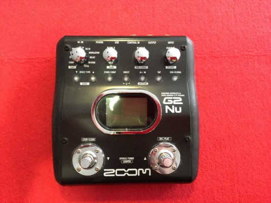 ZOOM G2NU GUITAR EFFECTS