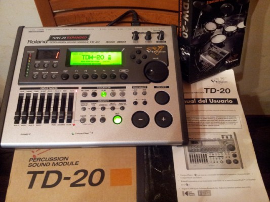Roland TD20 + TDW20 = TD20X (solo modulo)