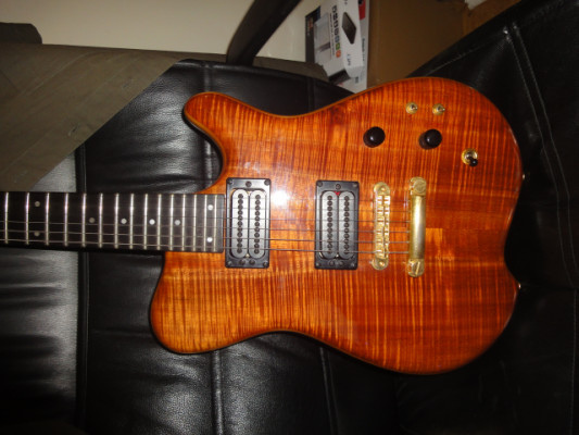 Carvin  HF2 Holdsworth signature