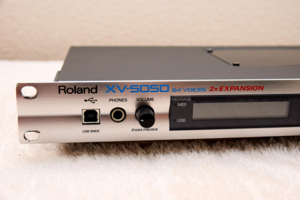 Roland XV-5050