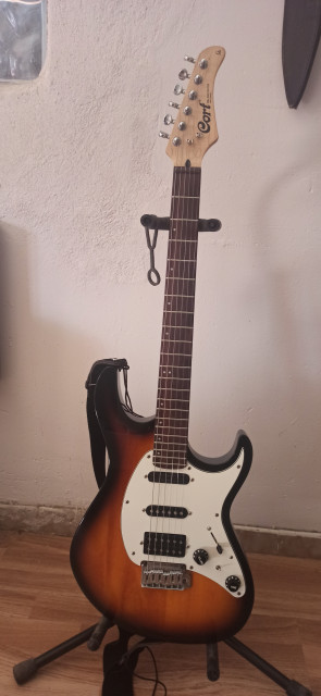 Guitarra eléctrica Cort