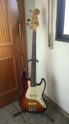 Vendo/Cambio Fender Jazz Bass Made In Usa 1983