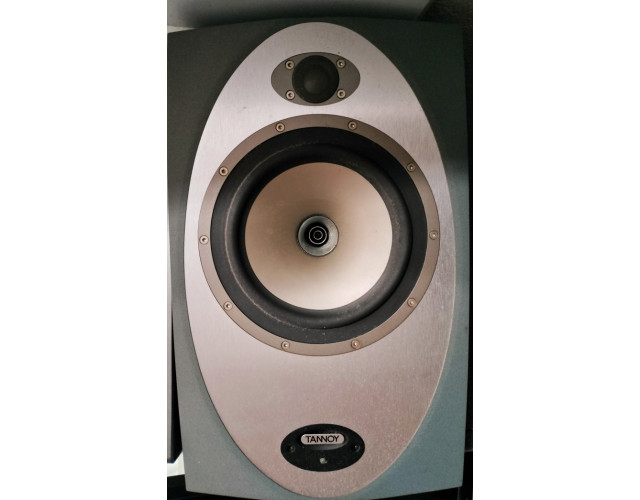 Altavoces Profesionales TANNOY PRECISION 8D