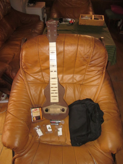 Lap Steel Gibson Mastertone Special con accesorios - ¡ÚLTIMA REBAJA!