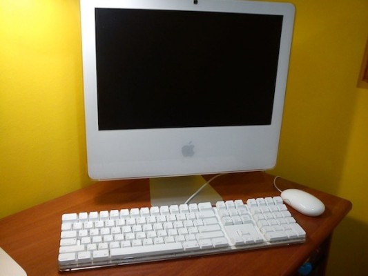 iMac 17" Blanco , Model. 4,1 Reparación