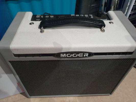 Amplificador Mooer SD30