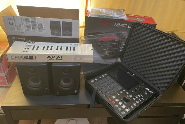 Akai MPC One y Alesis Presonus