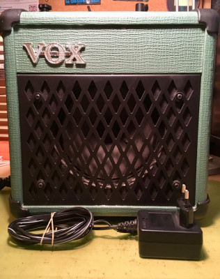 VOX DA5 Portable guitar Amp