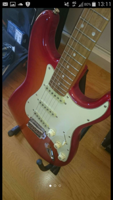 Fender Stratocaster Squier Standard Edition