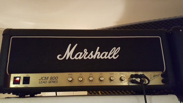 Marshall jcm 800