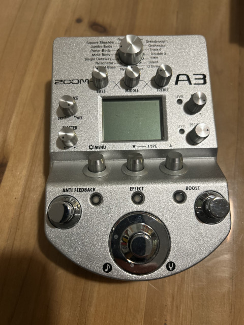 Pedal Zoom A3 guitarra acústica