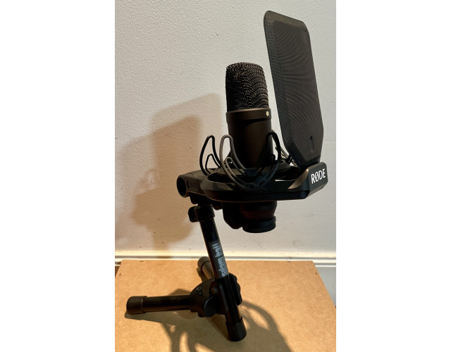 RØDE NT1 con Extras