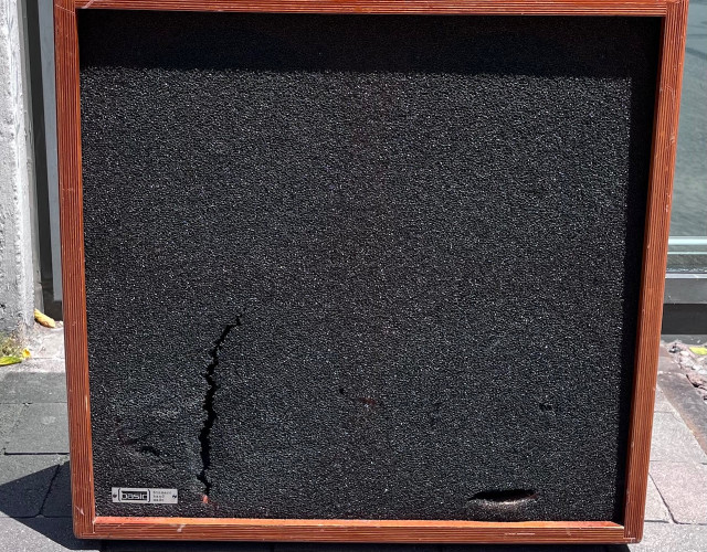 Pantalla 4x12