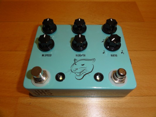 JHS Panther Cub Delay Analógico