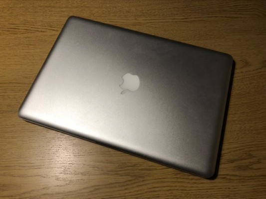 Macbook Pro 15" (mid 2010) 2,66 GHz