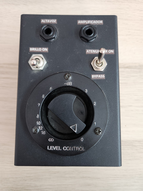 Atenuador de ampli