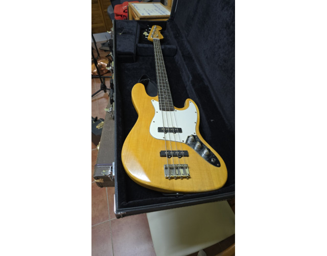 Bajo jassbass