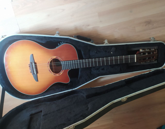 o vendo YAMAHA NTX 700 Nylon estuche rígido ABS incluido 500€