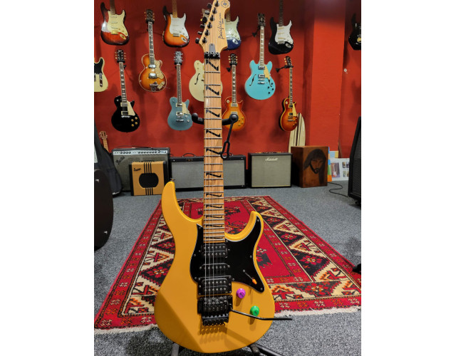 Yamaha Pacifica 1221 Yellow Metallic