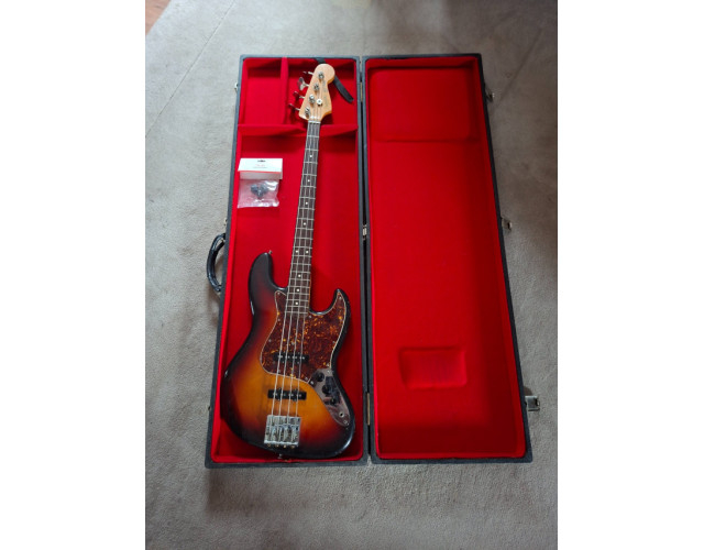Squier Jazz bass vintage Made in Japan
