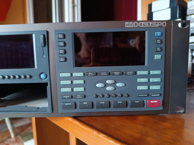 Alesis Adat HD24