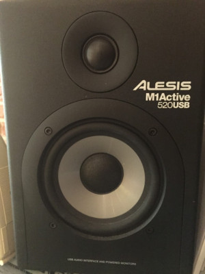 Monitores Alesis M1 Active 520 USB