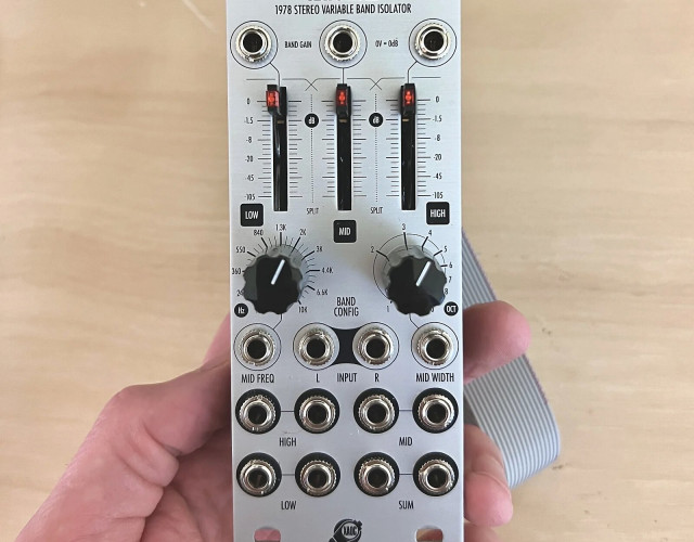 XAOC Katowice Eq Isolator