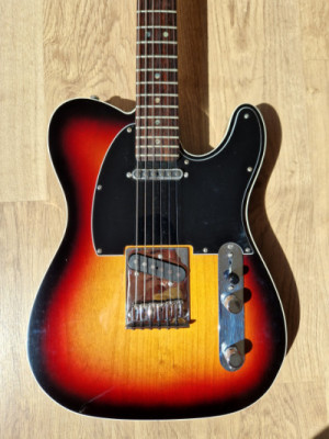 Fender Telecaster American Deluxe (REBAJADA 1500 UNA SEMANA)