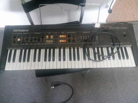Roland EP6060 Dual Voice Combo Piano rare vintage