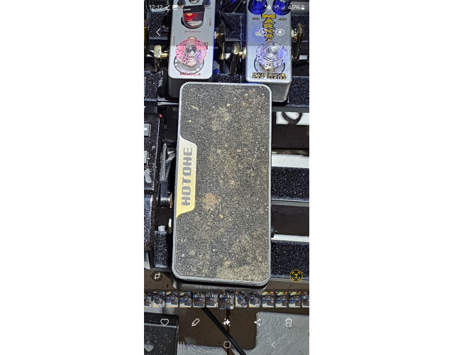 Pedal hotone press volumen/expresion